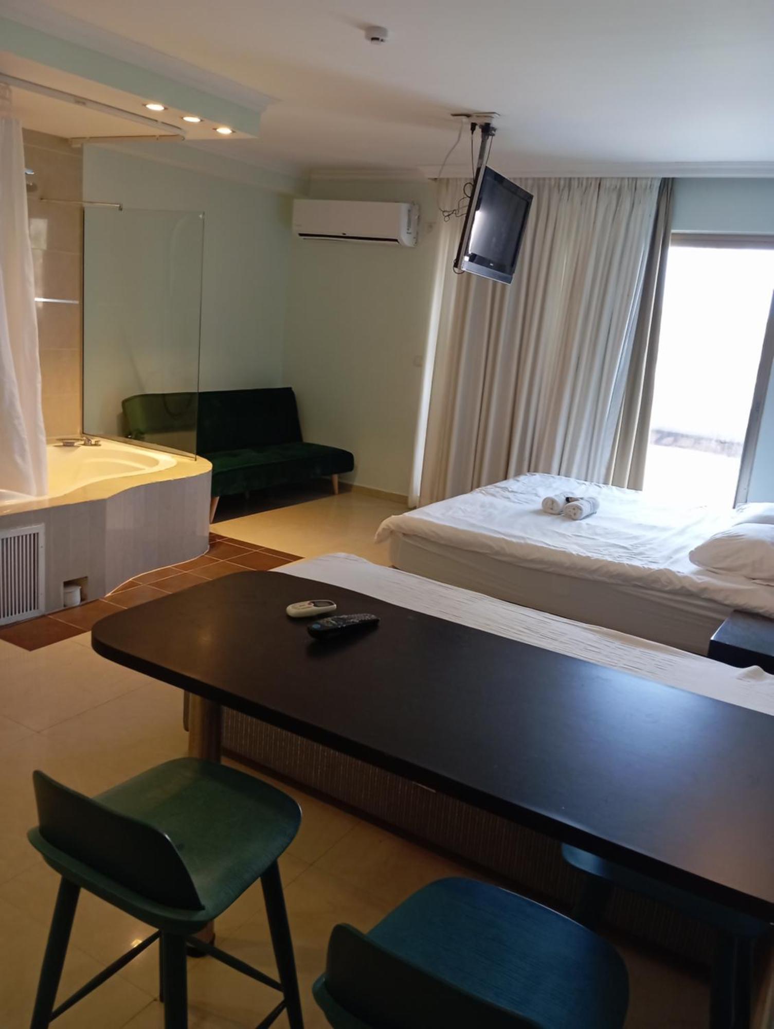 Marina Beach Hotel Tel Aviv Eksteriør billede