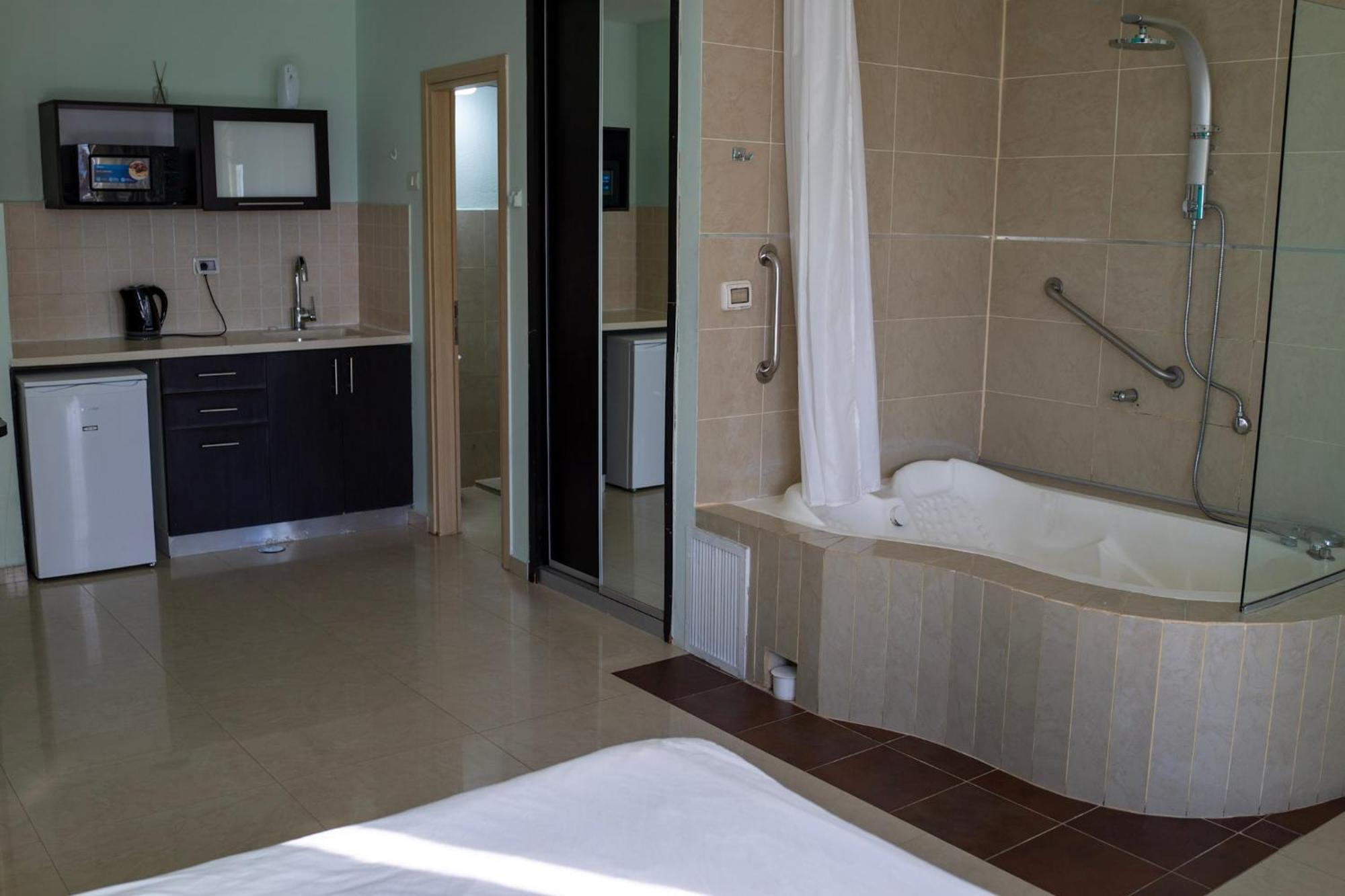 Marina Beach Hotel Tel Aviv Eksteriør billede